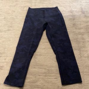 Lulu Lemon wonder under pant  size 6